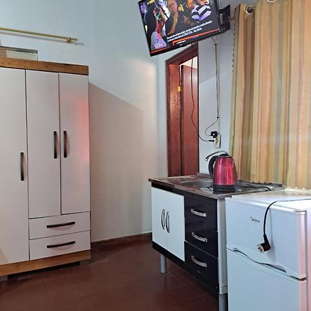 Hummingbird Hostel Сиудад дел Есте Екстериор снимка