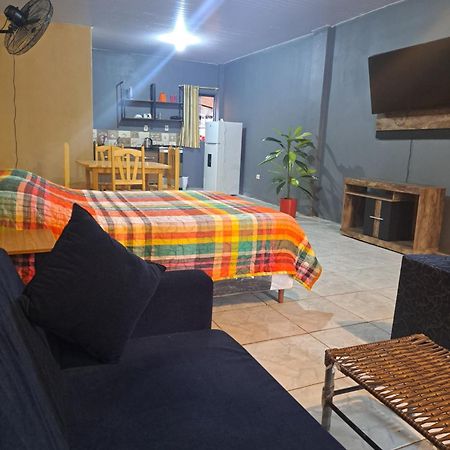Hummingbird Hostel Сиудад дел Есте Екстериор снимка