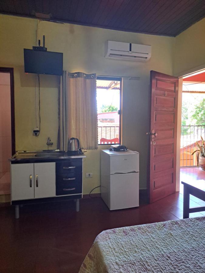Hummingbird Hostel Сиудад дел Есте Екстериор снимка