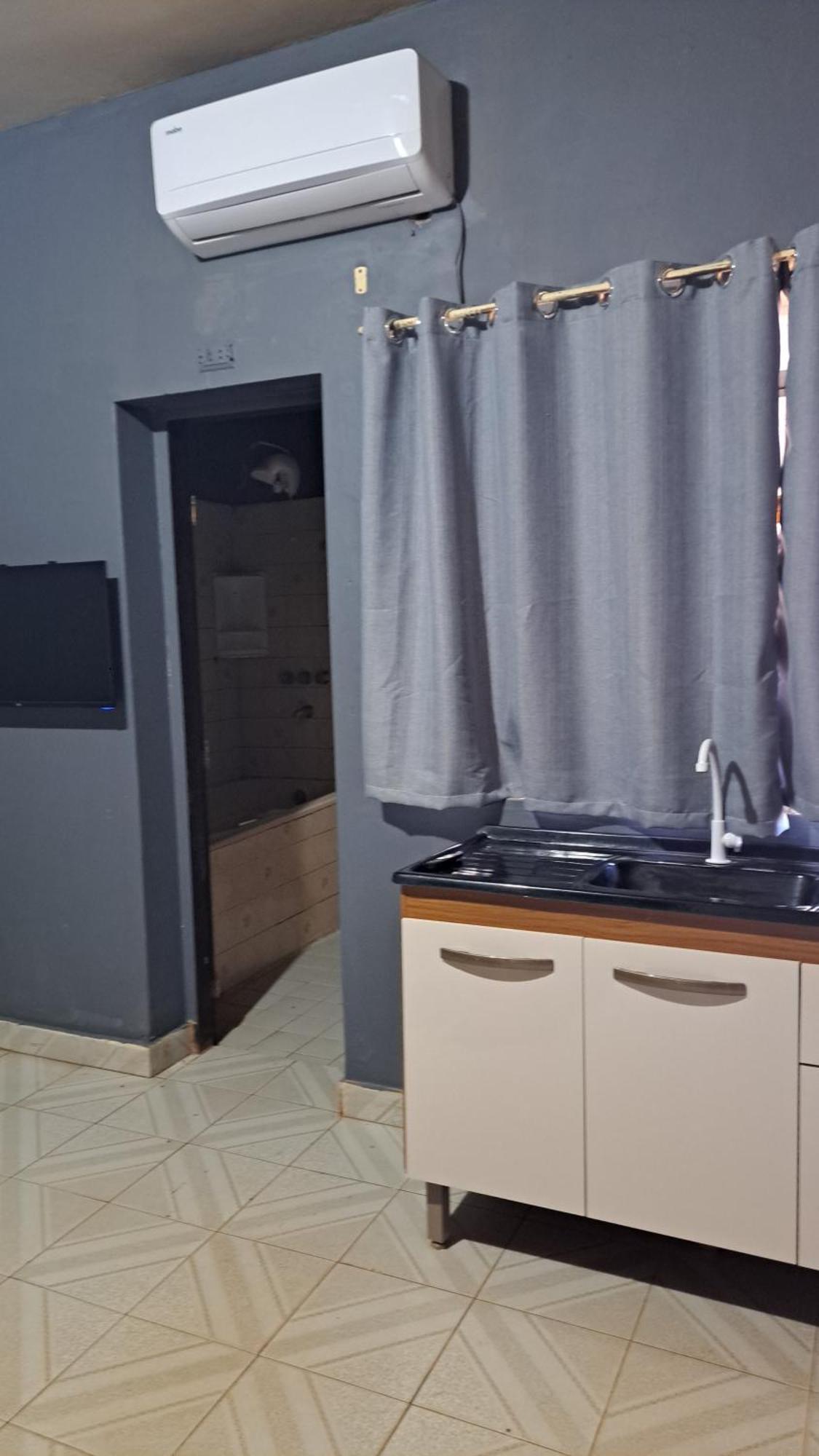Hummingbird Hostel Сиудад дел Есте Екстериор снимка