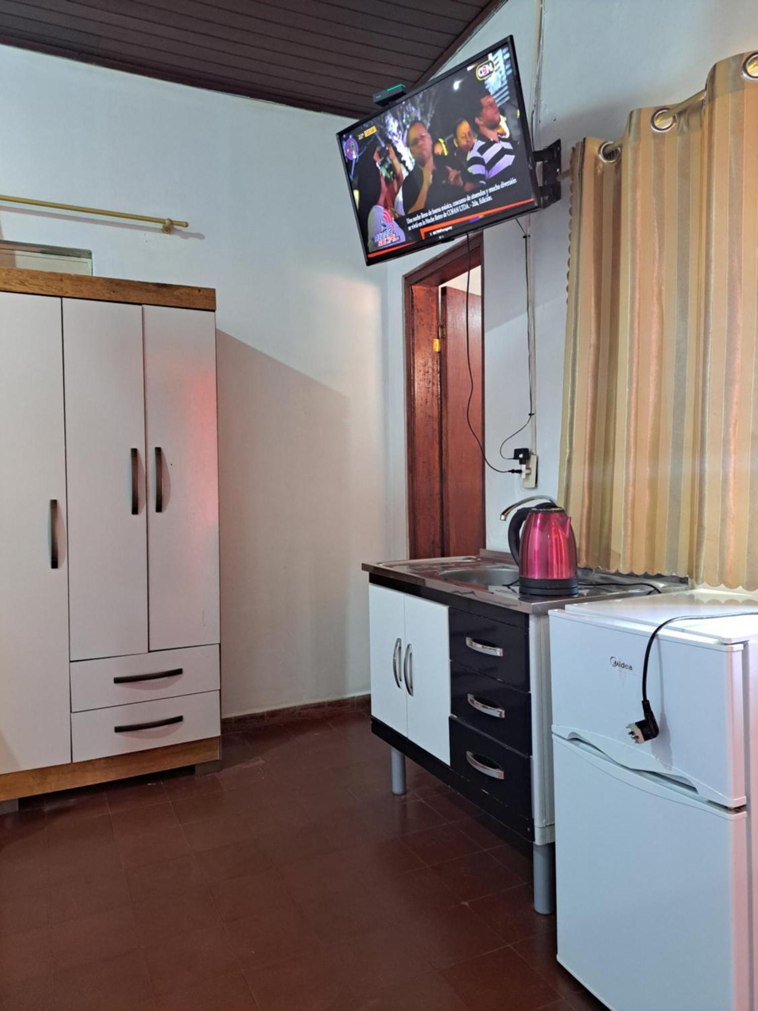 Hummingbird Hostel Сиудад дел Есте Екстериор снимка
