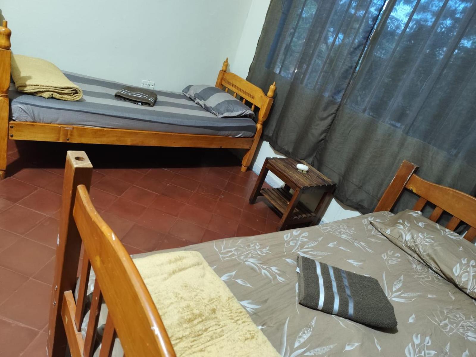 Hummingbird Hostel Сиудад дел Есте Екстериор снимка
